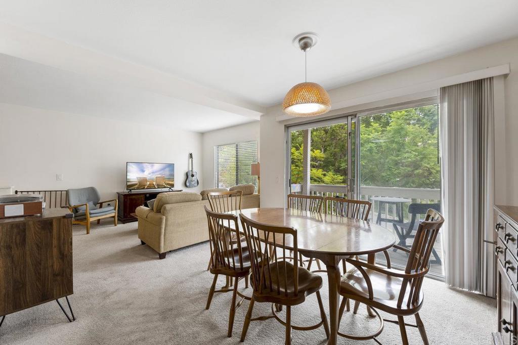 4241 Mesa Vista Way 3