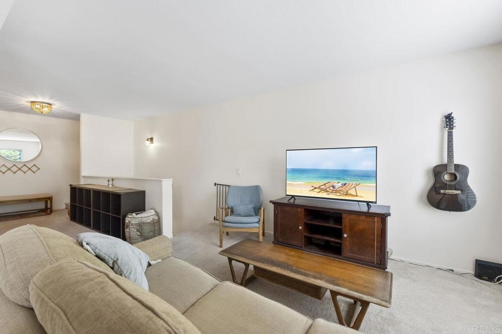 4241 Mesa Vista Way 3