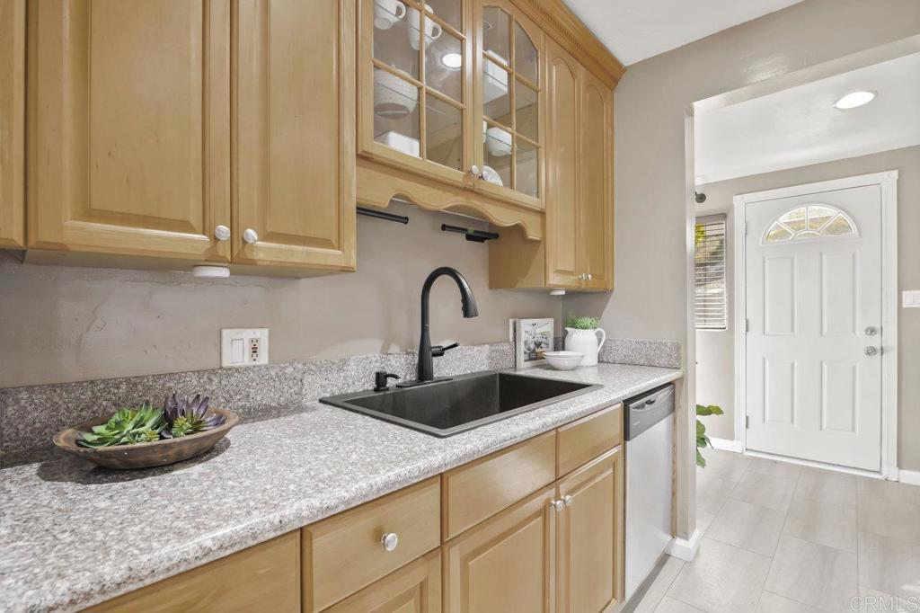 7137 Boulevard Drive