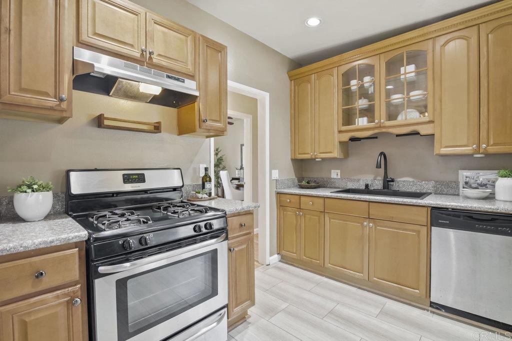 7137 Boulevard Drive