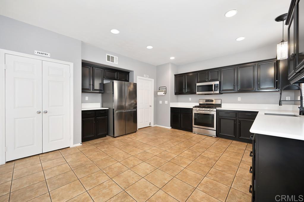 29402 Starshine Drive