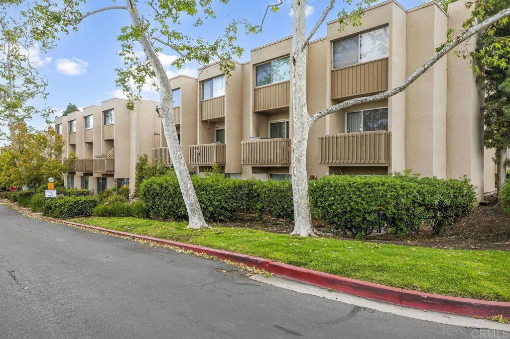 5700 Baltimore Drive 30