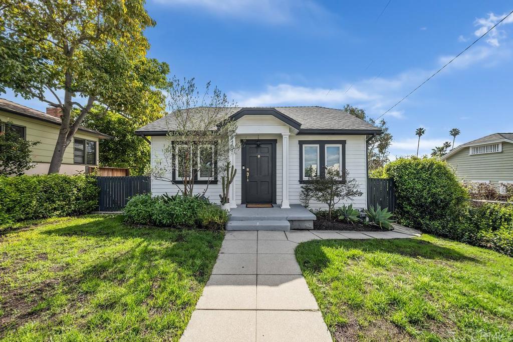 1400 Angelus Avenue