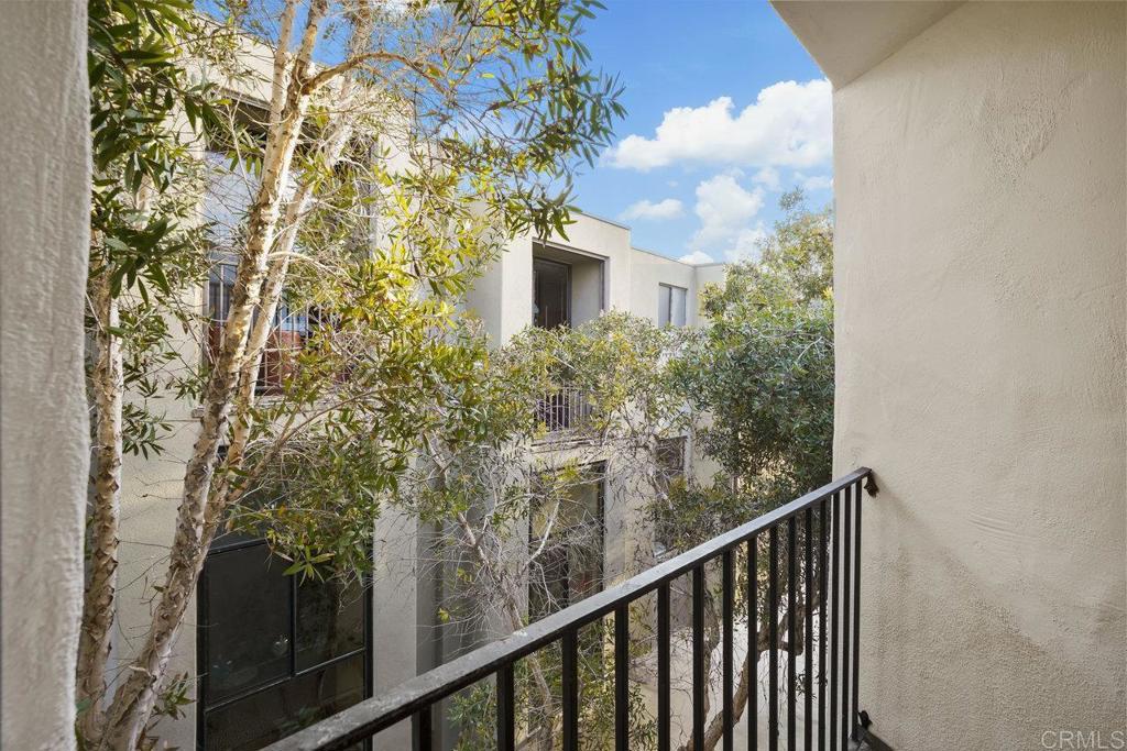 303 Coast Boulevard 20