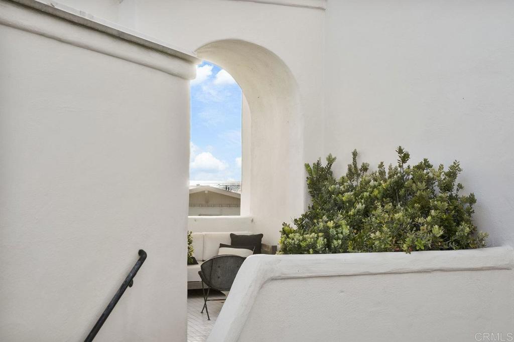 303 Coast Boulevard 20