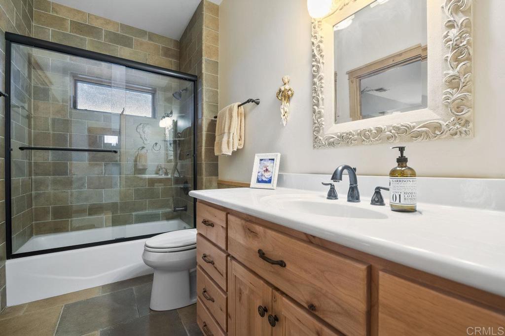 884 Rykers Ridge Road