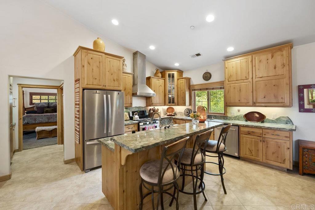 884 Rykers Ridge Road