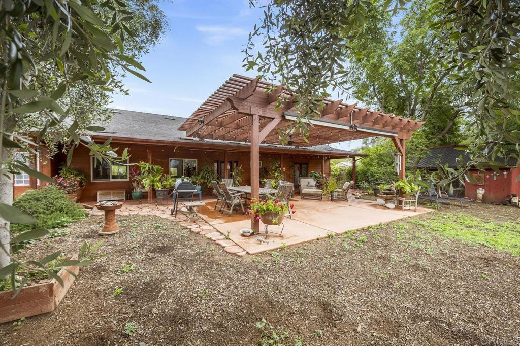 884 Rykers Ridge Road