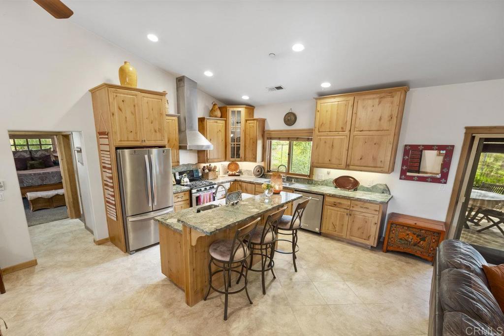 884 Rykers Ridge Road