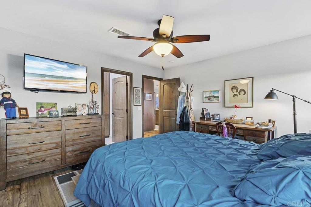 3902 Vista Campana N 12