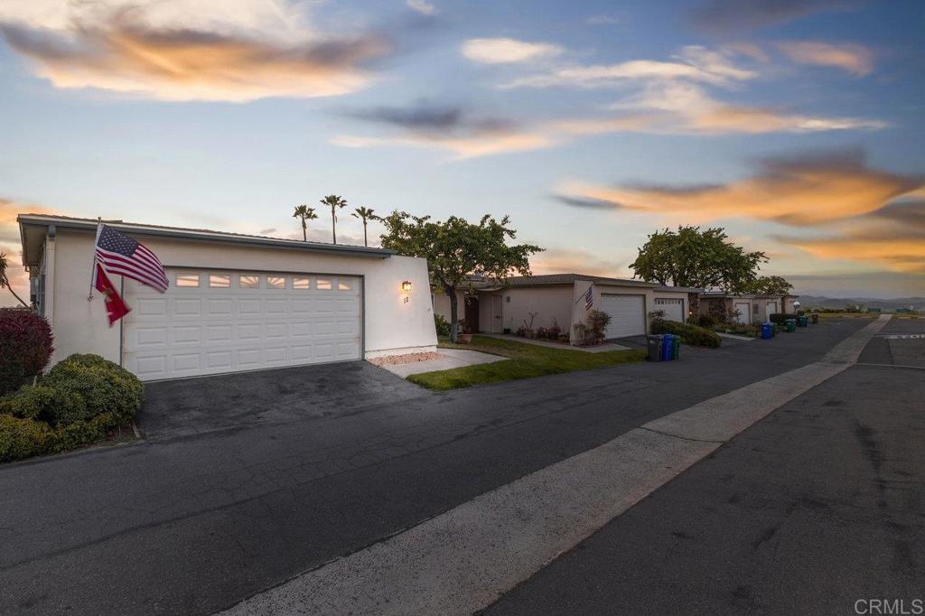 3902 Vista Campana N 12