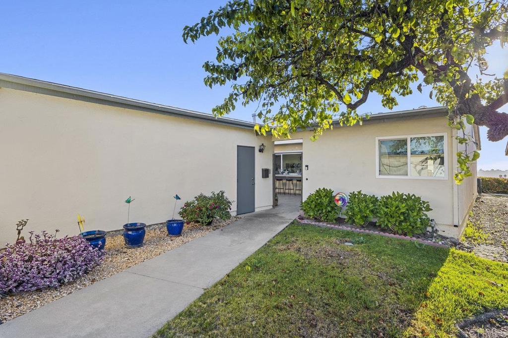 3902 Vista Campana N 12