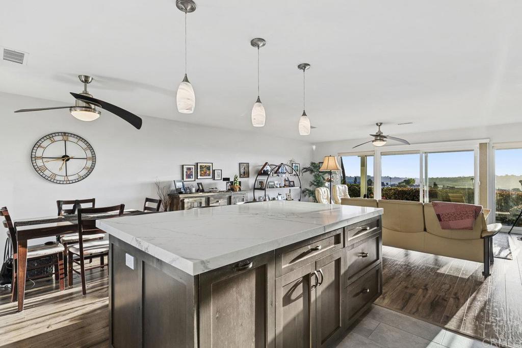 3902 Vista Campana N 12