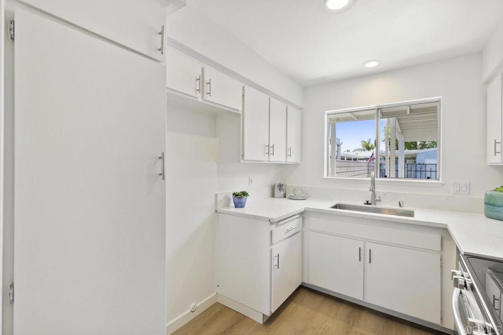 3689 Bartlett Avenue