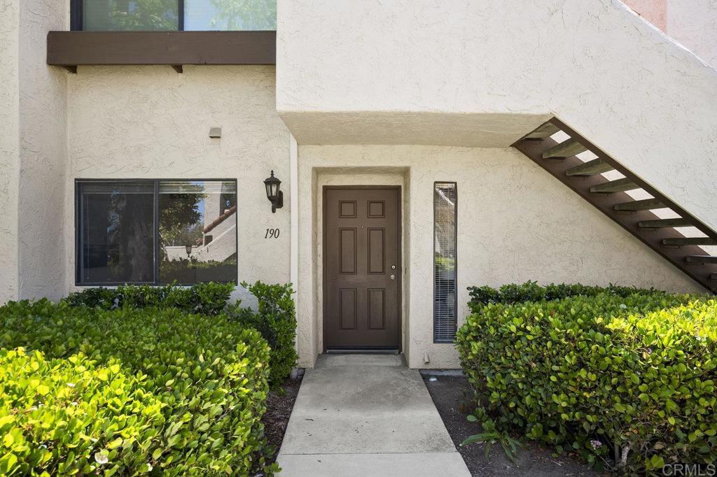 17985 Caminito Pinero 190