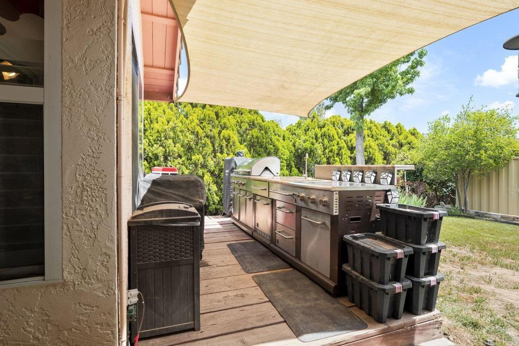 16110 Oak Springs Drive