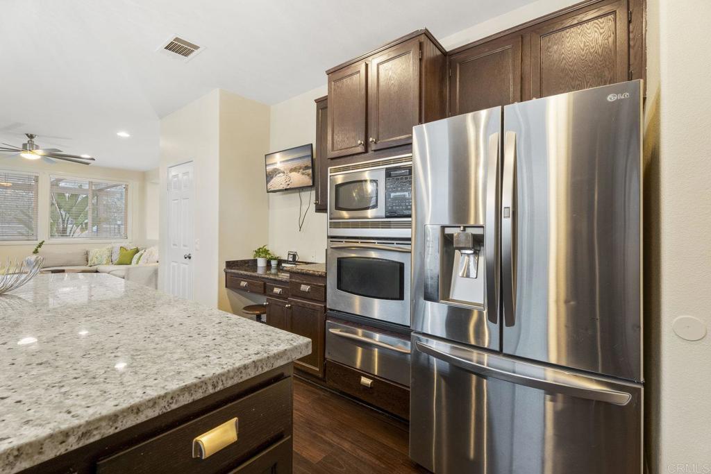 737 W Bel Esprit Circle