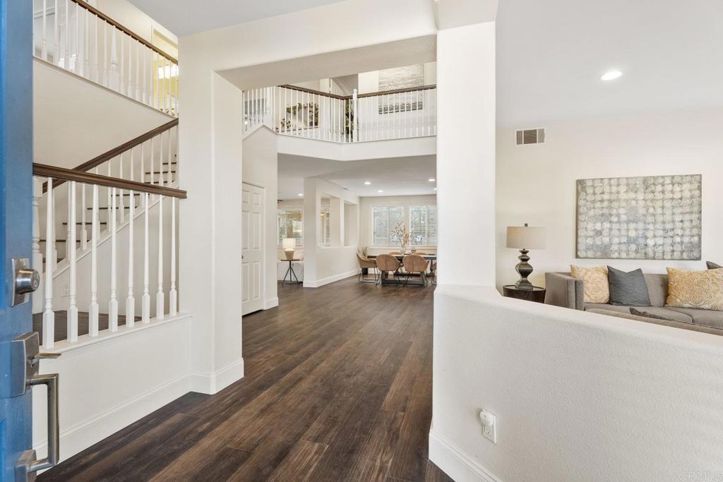 737 W Bel Esprit Circle