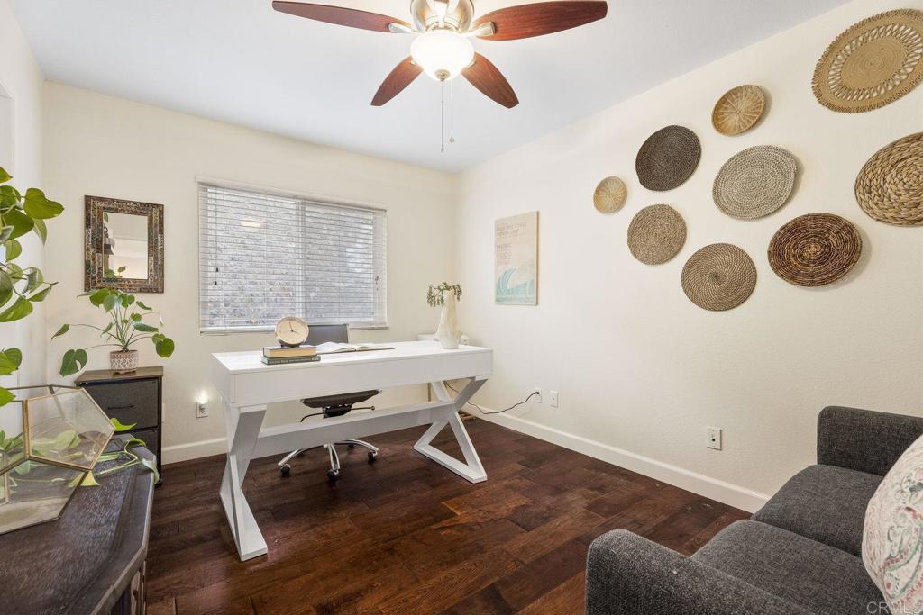 737 W Bel Esprit Circle