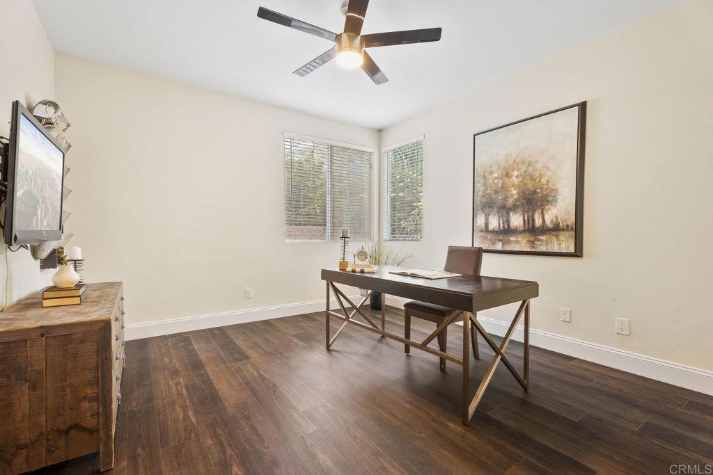 737 W Bel Esprit Circle