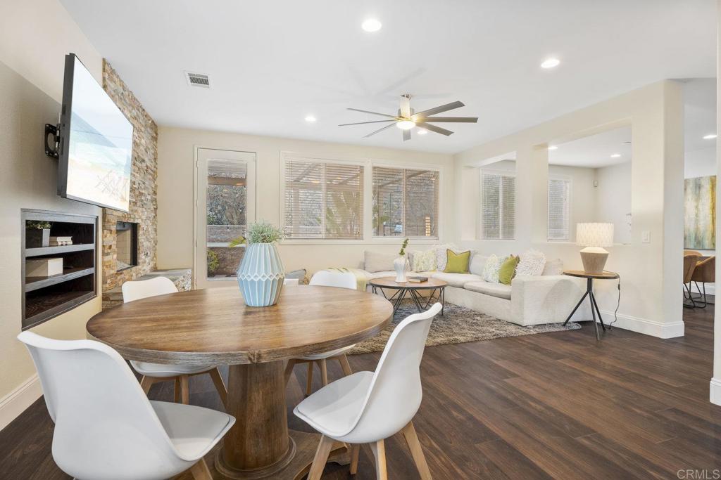 737 W Bel Esprit Circle