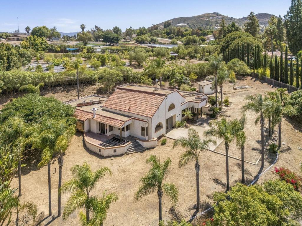 1108 Blue Bird Canyon Trail