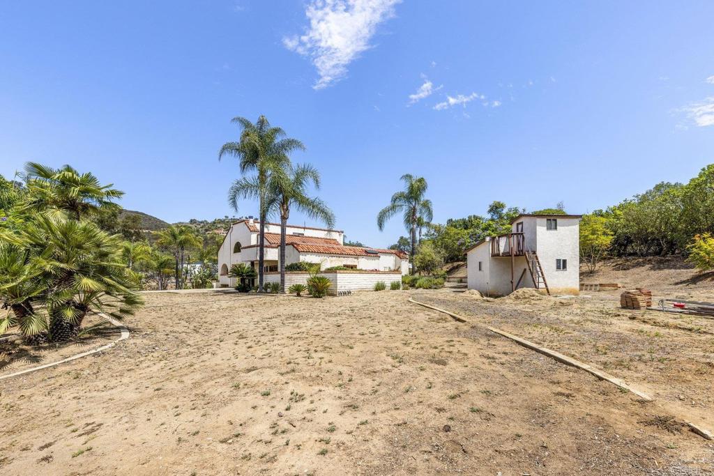 1108 Blue Bird Canyon Trail