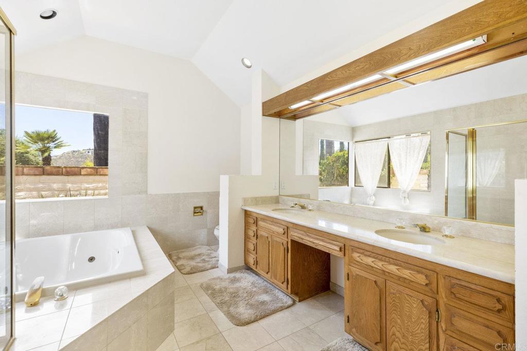 1108 Blue Bird Canyon Trail