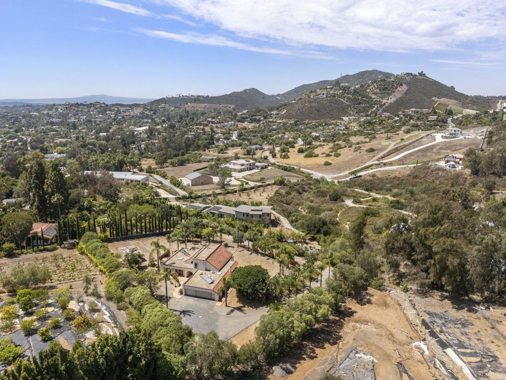 1108 Blue Bird Canyon Trail