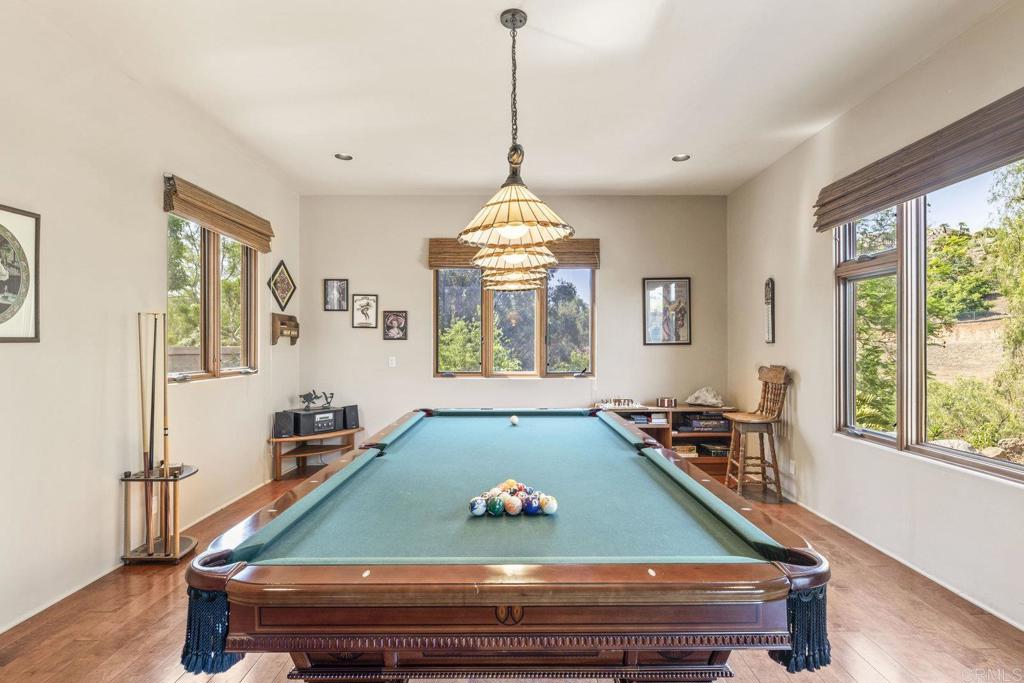 30663 Via Maria Elena