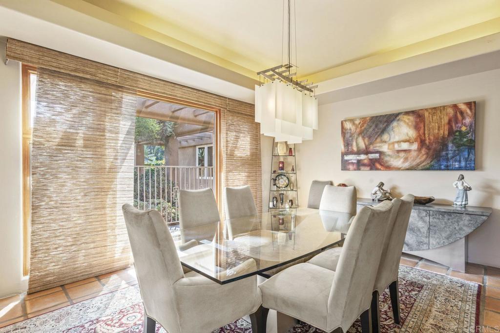 30663 Via Maria Elena