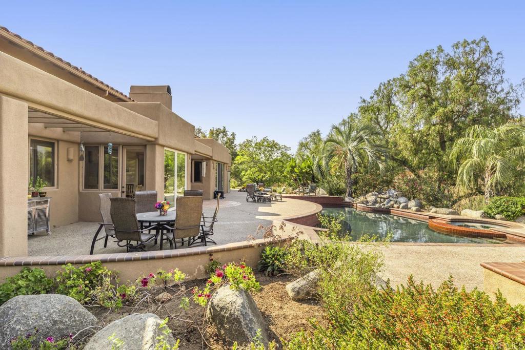 30663 Via Maria Elena