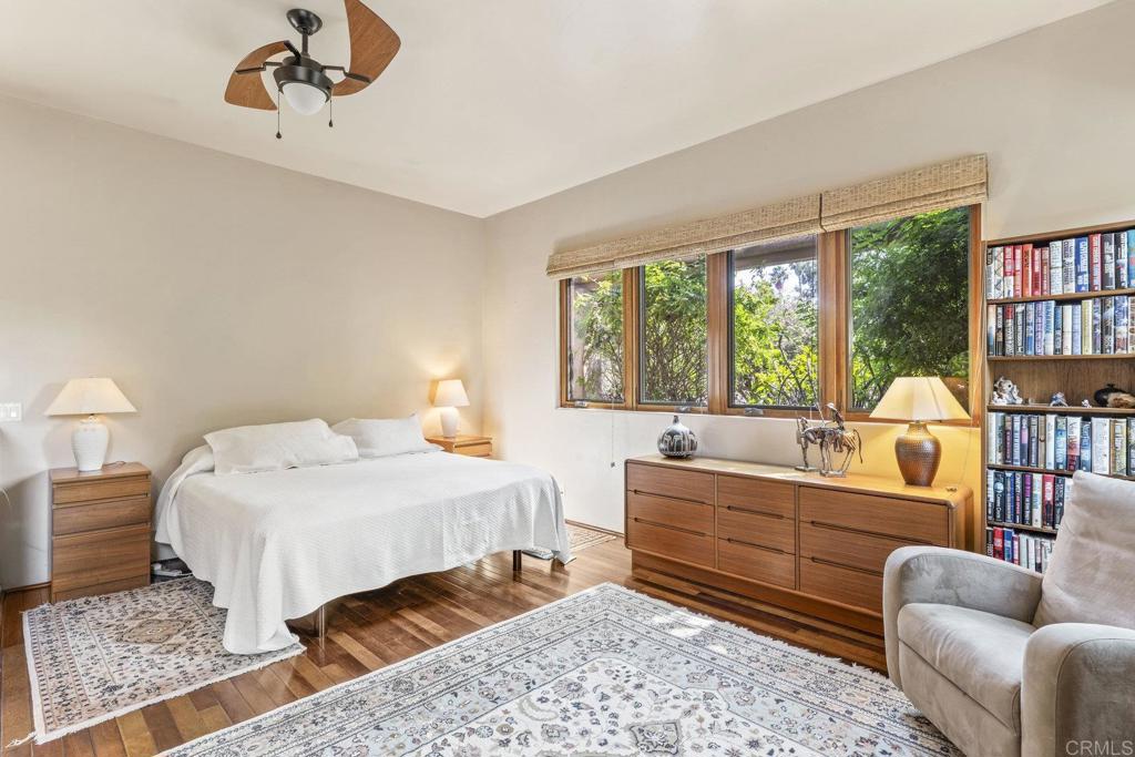 30663 Via Maria Elena