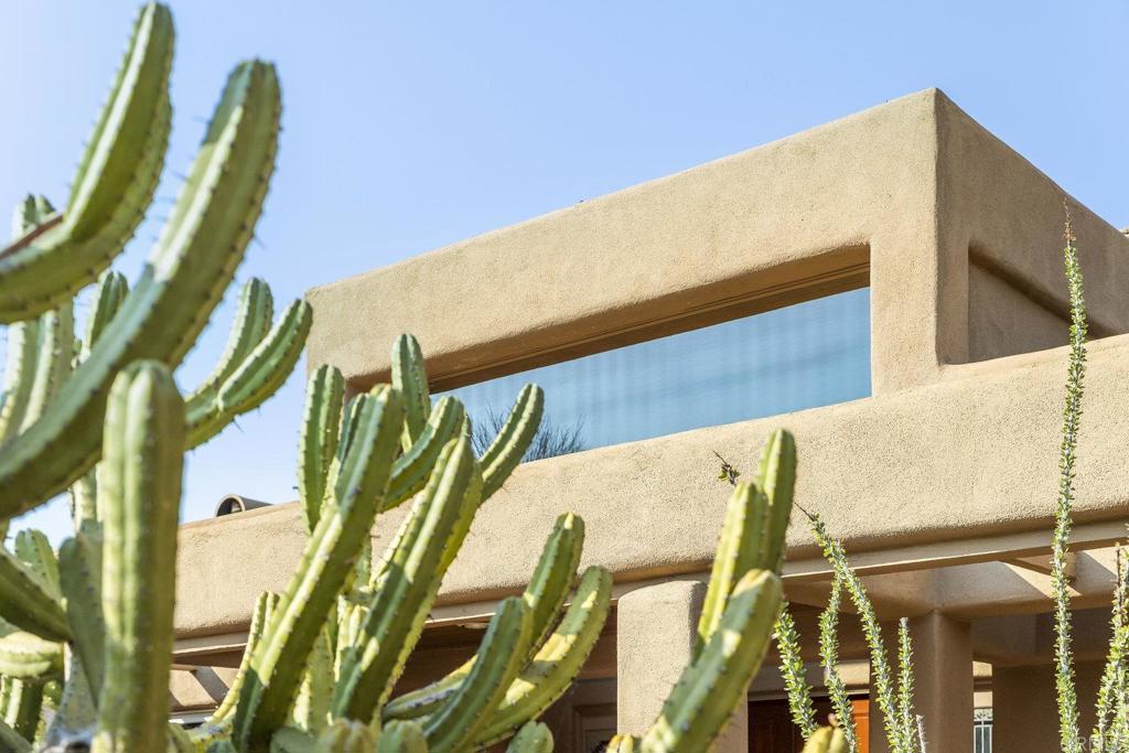 30663 Via Maria Elena