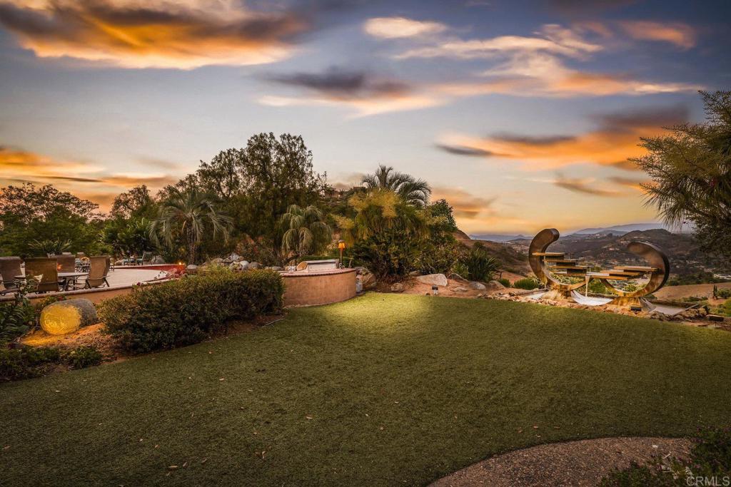 30663 Via Maria Elena