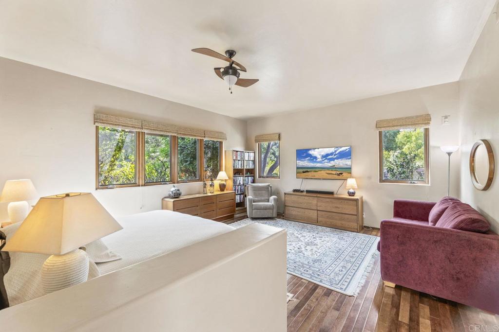 30663 Via Maria Elena