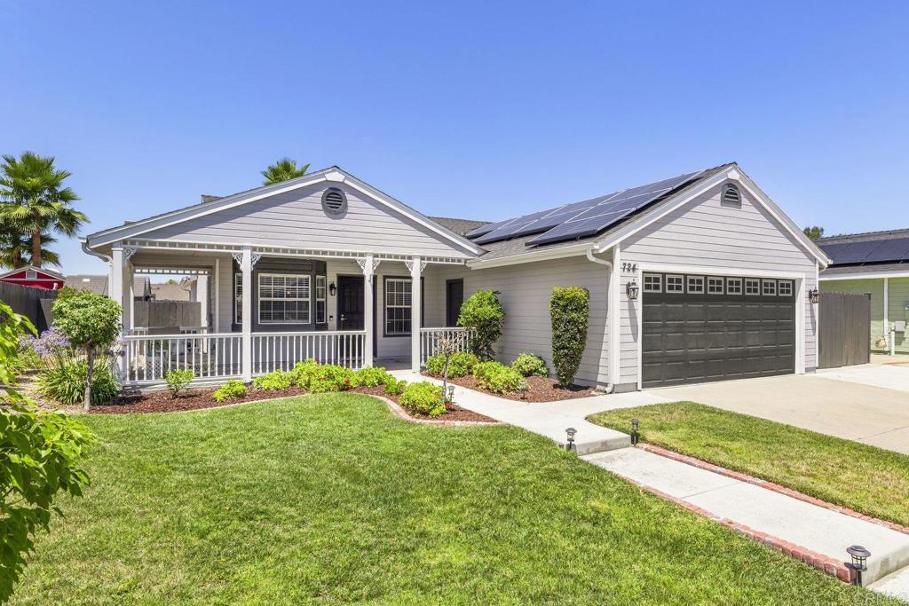 724 Hollowglen Road