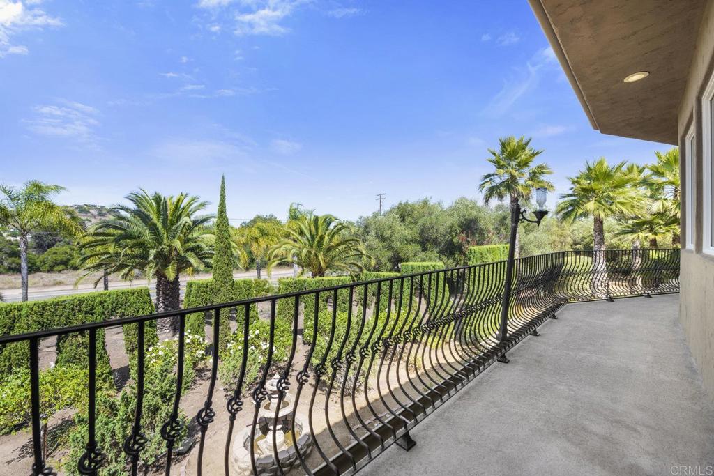 114 Rancho Camino