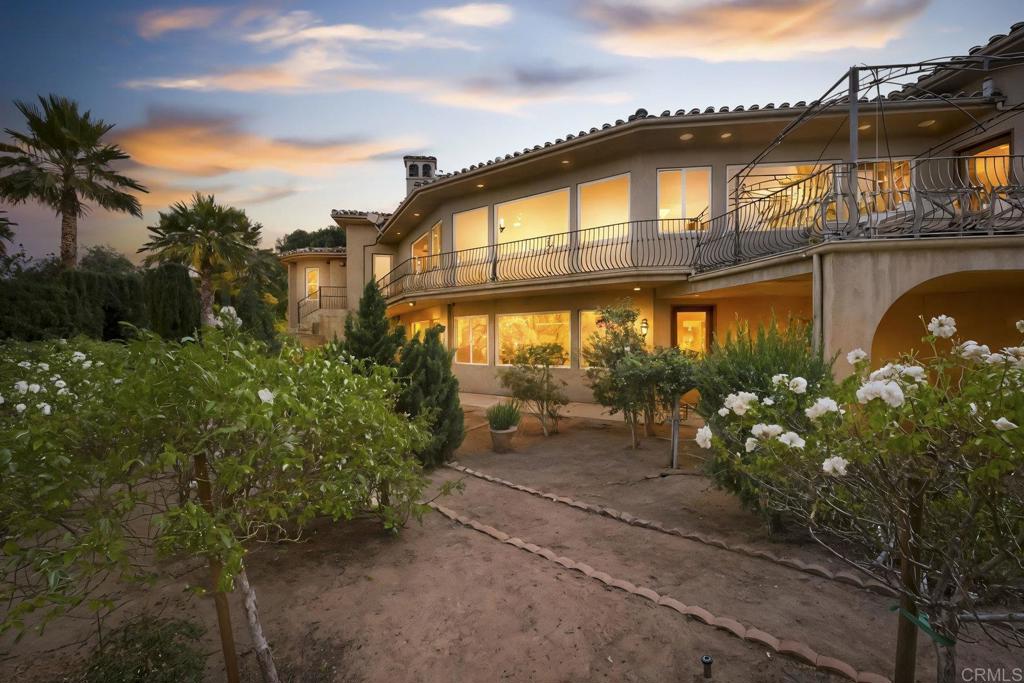 114 Rancho Camino