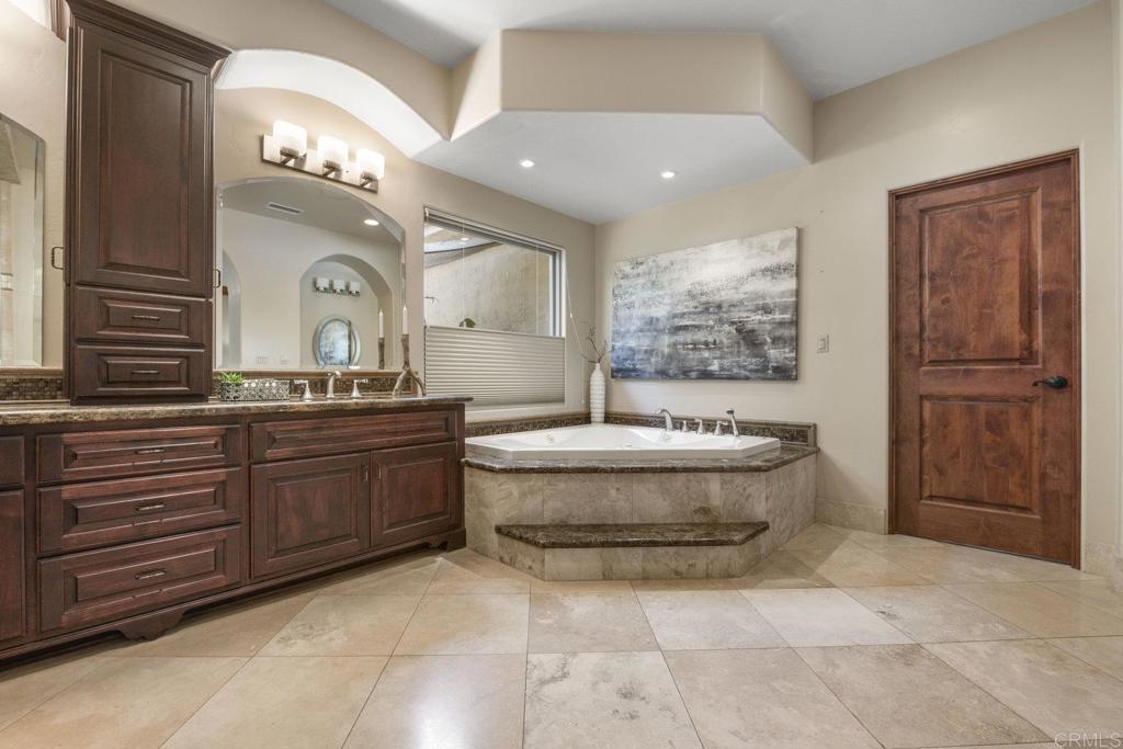 114 Rancho Camino