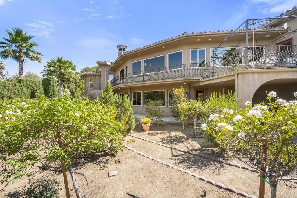 114 Rancho Camino