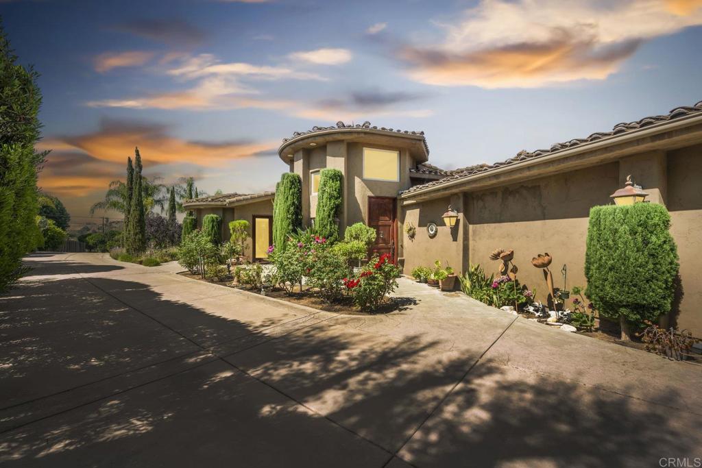 114 Rancho Camino