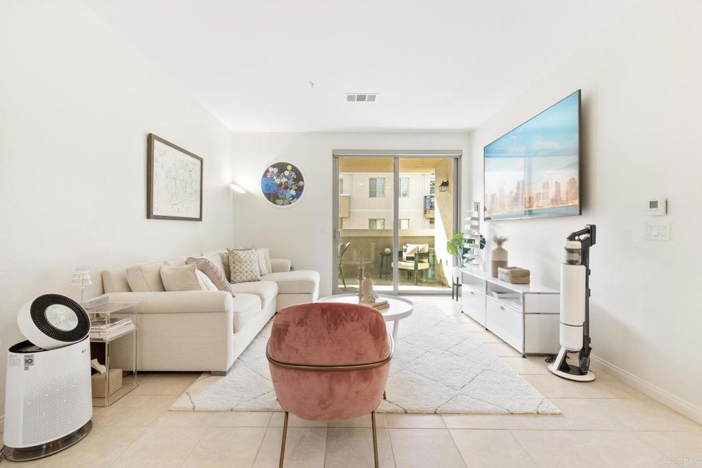 3877 Pell Place 225