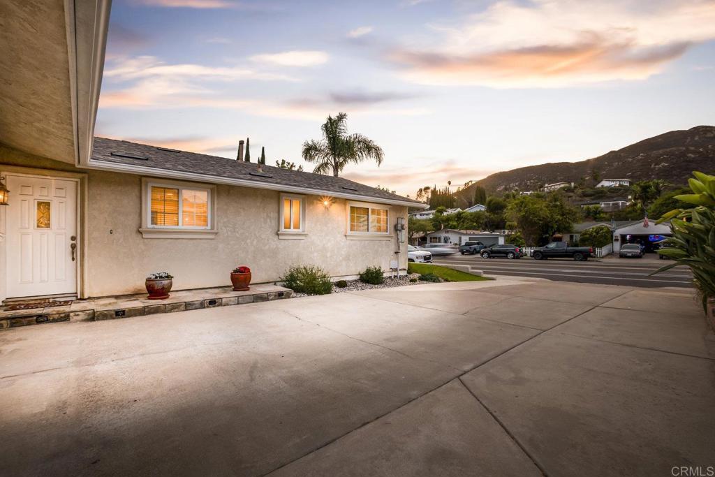 6767 Cowles Mountain Boulevard