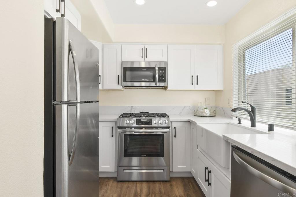 1380 E Washington Avenue 5W