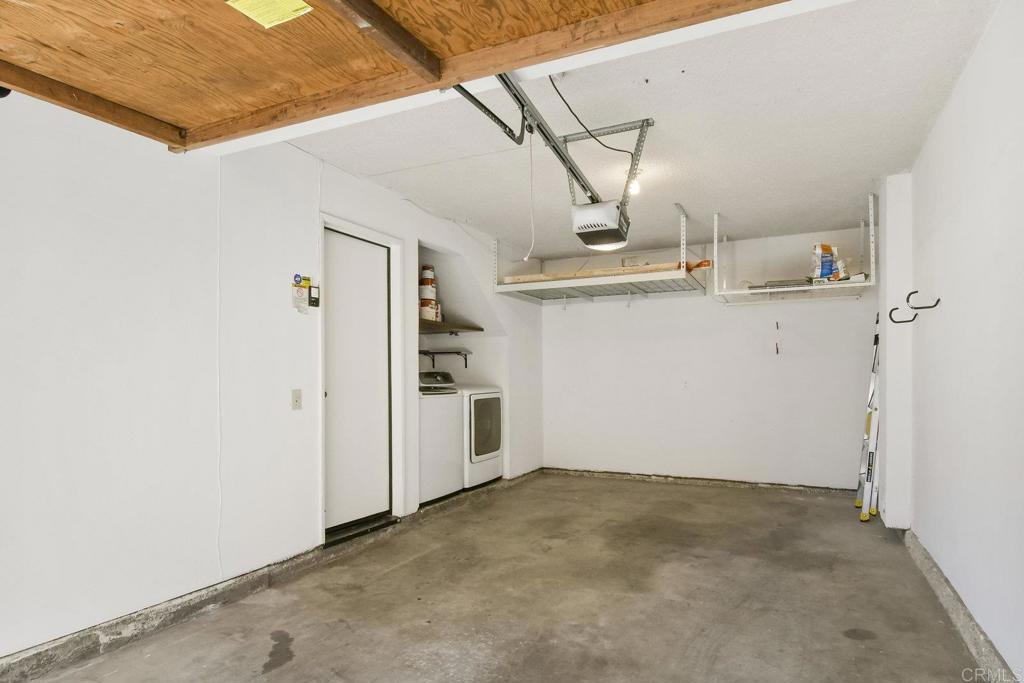 1380 E Washington Avenue 5W