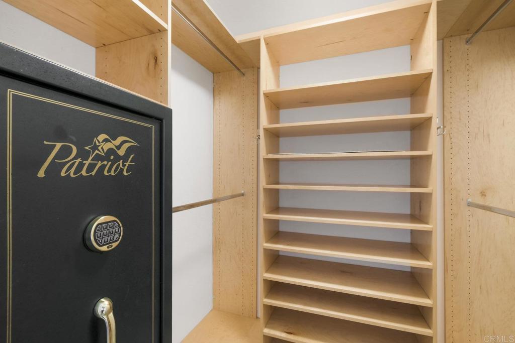 1380 E Washington Avenue 5W