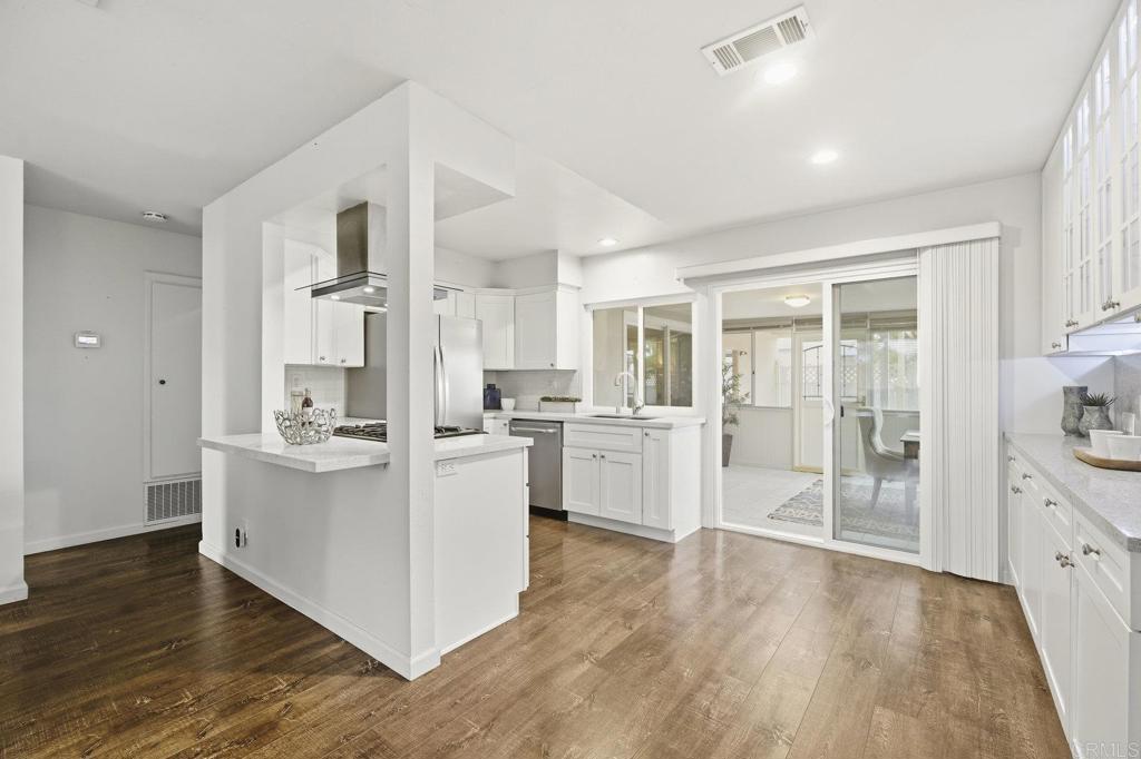 3902 Vista Campana N 62