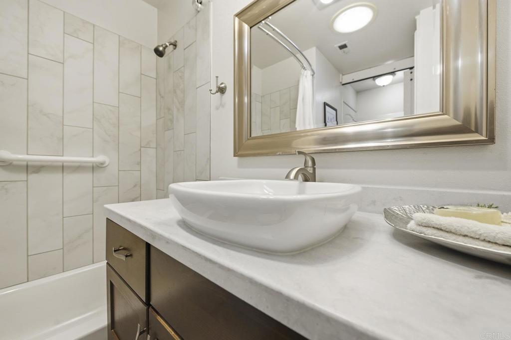 3902 Vista Campana N 62