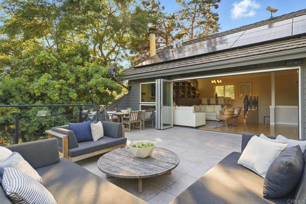 625 Lomas de Oro Court